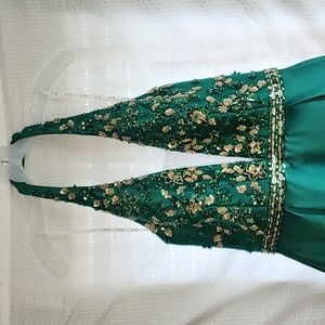 Camille La Vie Prom Dress Gown Size 14